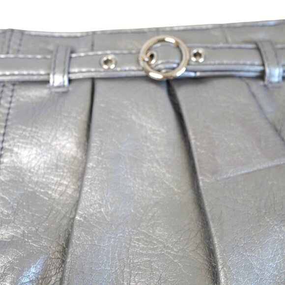 EUC Neiman Marcus Silver Wristlet Clutch Zip Top Metallic‎ Silver Bag - Picture 3 of 6
